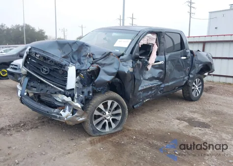 2008 Toyota Tundra Base 5.7L V8 z USA, uszkodzony, nr VIN 5TFEV54148X064908